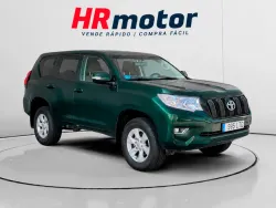 TOYOTA Land Cruiser D-4D GX