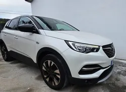 Opel Grandland X 1.2T Design Line