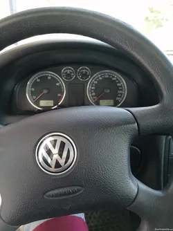 VW Passat (3Bg)