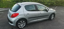 Peugeot 207 automatique