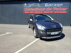 PEUGEOT 3008 1.6 HDi 115 CH