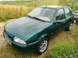 Ford Fiesta 16v aceito troca