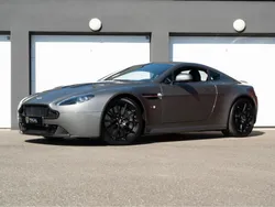 Aston Martin V12 Vantage S FRANCAISE | CARBONE HAMMERHEAD SILVER