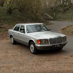 Mercedes 280 SE W126