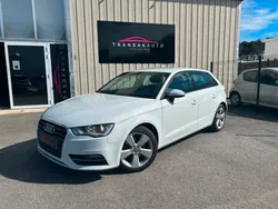 AUDI A3 SPORTBACK 1.6 TDI 105 Attraction / ENTRETIEN A JOUR