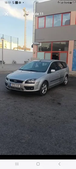 Ford Focus 1.6 109cv
