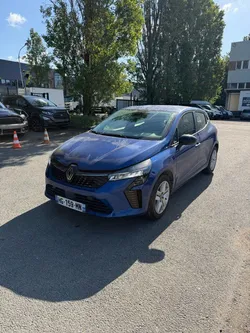 RENAULT CLIO V Blue DCI 2025 légèrement Endommagé CARTE GRISE OK✅