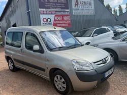 Peugeot partner ii 1.6l hdi avec 1750300 kms + attelage