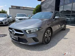 Mercedes Classe A LIMOUSINE 2.0 200D 150cv PROGRSSIVE LINE 8G-DCT BVA - Lumière d'ambiance intérieur