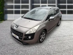 Peugeot 3008 1.6 HDI FAP PREMIUM PACK BMP6 BLUE LION