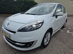 RENAULT SCENIC III 1.5 dci 110 CH 7 places KIT DISTRIB. NEUF mill. 2013 BOSE
