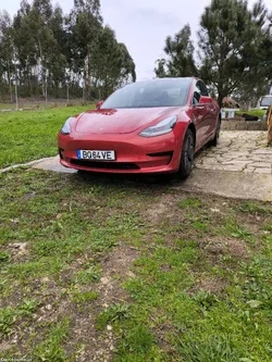 Tesla Model X Standard