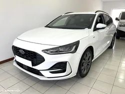 Ford Focus SW 1.5 TDCi EcoBlue ST-Line