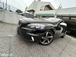 Volvo V40 D2 R Design