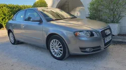 Audi A4 1.6l essence 102ch impressionant 44.222km d'origine historique ex retraité climatisation regulateur de vitesse garantie
