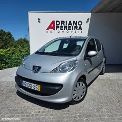Peugeot 107 1.0 Trendy 2 Tronic