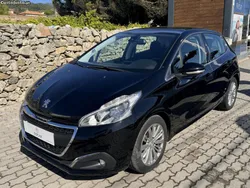 Peugeot 208 1.2 PureTech Signatu