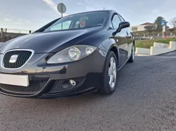 Seat Leon 1.9 TDI 105 CV como Novo