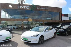 Tesla Model 3 Long-Range Dual Motor AWD