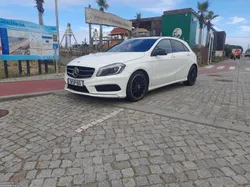 Mercedes-Benz A 180 Amg line nacional impecável