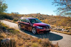 Bmw M5 Touring E61 Indianapolis Red 1 de 17 - Véhicule de collection - Perfait état