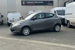Lancia YPSILON 1.2 8V ELEFANTINO PACK 5P