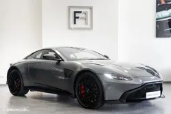 Aston Martin Vantage Coupe V8