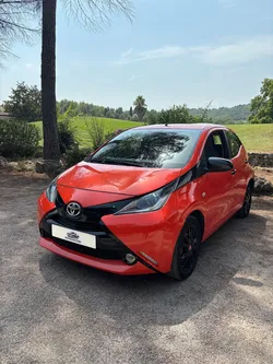 TOYOTA AYGO II X-CITE 1.0 VVT-I ( Série Limitée ) 1er MAIN 5P / CLIM / Camera de recul /Garantie 3 MOIS
