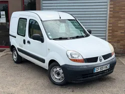 Renault Kangoo CONFORT 1.5 DCi 70 CH 220,000KM GARANTI 3 MOIS / ATTELAGE / VÉHICULE RÉVISÉ