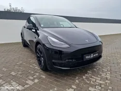 Tesla Model Y Long Range Dual Motor AWD