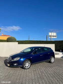 Lancia Delta 1.6 M-Jet Argento