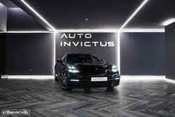 Porsche Panamera Sport Turismo 4 E-Hybrid 10 Years Edition