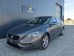 VOLVO V40 1.6 D2 115 MOMENTUM - Caméra de recul / Suivi complet