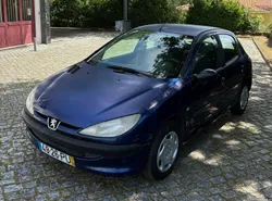 Peugeot 206 1.1 gasolina 60cv