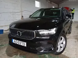 Volvo XC40 1.5 T2 Momentum