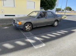 Mercedes-Benz 190 2.0D 5 velocidades