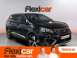 PEUGEOT 5008 1.2 PureTech S&S Allure 130