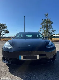 Tesla Model 3 Long Range RWD