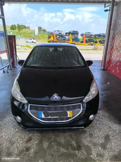 Peugeot 208 1.2 VTi Allure