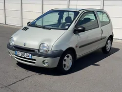 Renault twingo initial