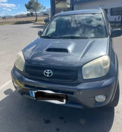 TOYOTA RAV-4 2.0D4-D Executive