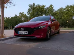 Mazda 3 Mazda3 2.0 e-Skyactiv-G Evolution 90kW Evolution