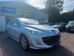 PEUGEOT 308 1.6 HDi 110 ch Premium Pack