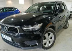 Volvo XC40 1.5 T2 MOMENTUM CORE
