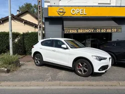 Alfa Romeo Stelvio 2,2 SUPER 180CH