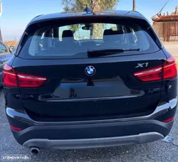 BMW X1 18 d sDrive Advantage