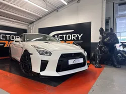 Nissan GT-R 570 premium édition carnet Full Nissan et GL-RACING Française