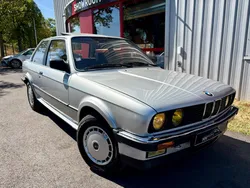 BMW Série 3 E30 Coupé I 325 iX 2.5 L 171 ch BVM5 - Etat Exceptionnel - Toit Ouvrant Panasonic Vitres Électriques Climatisation