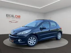 Peugeot 207 1.4 ESSENCE 73 CH / 5 PORTES/ TOIT OUVRANT RADAR ARRIERE /KIT DISTRI NEUVE/ CT OK