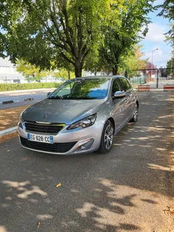 Peugeot 308 1.2 essence 110ch Allure
